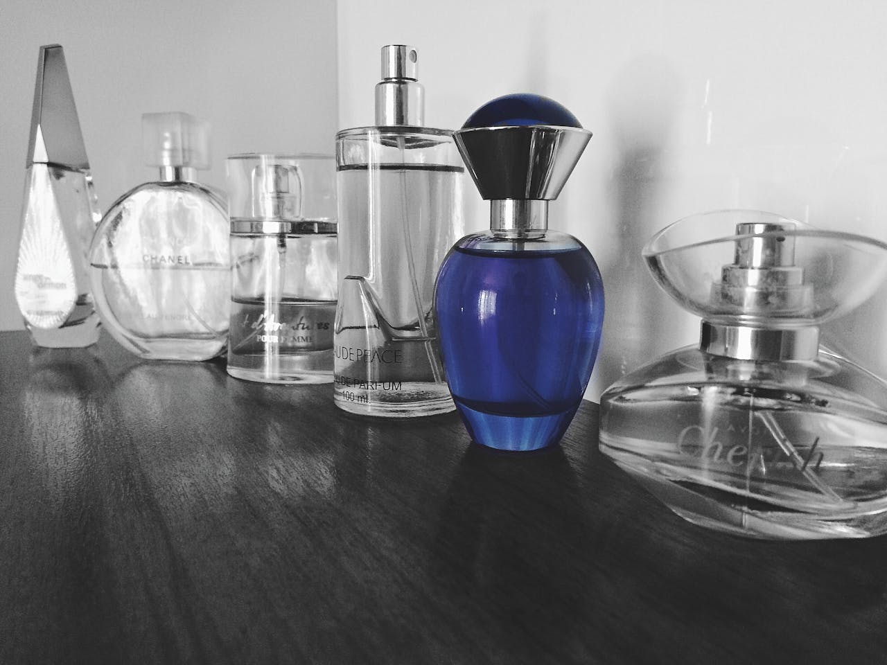 EDT, EDP, and Extrait de Parfum: The Anatomy of a Concentration