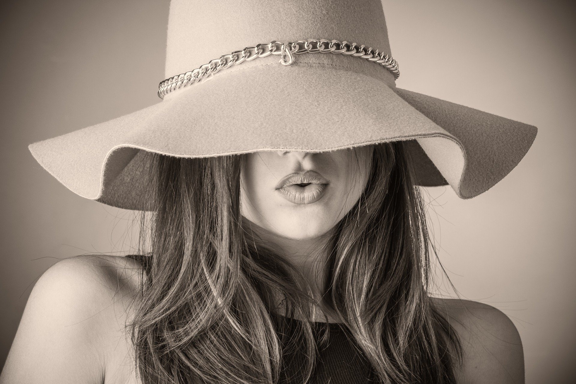 How Do Women Around the World Smell?