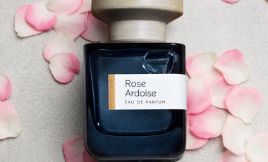 Rose Ardoise, The Un-Rose