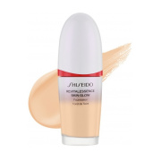 Shiseido Revitalessence Skin Glow Foundation SPF 30 PA+++