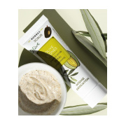 Korres Olive Intense Exfoliation Scrub