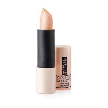 Gabriella Salvete Matte Corrector